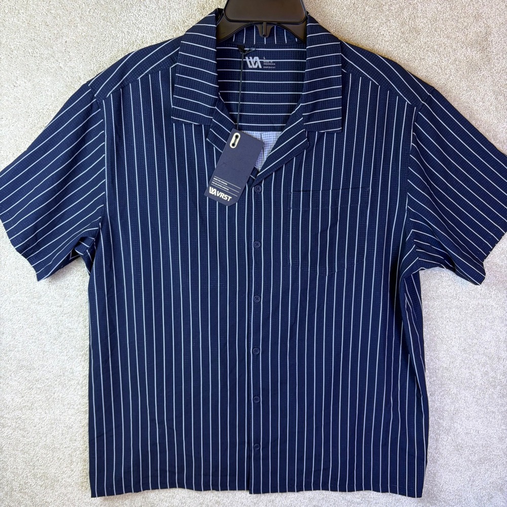 VRST Performance Resort Short Sleeve Shirt Mens Large Navy Pinstripe MAX242101P